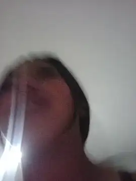 Snapshot of MeelFox chatting on 29, 5, 2026 MeelFox online show from 29, 5, 2026