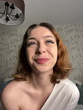 Snapshot of LynaFrost chatting on 29, 5, 2026 LynaFrost online show from 29, 5, 2026