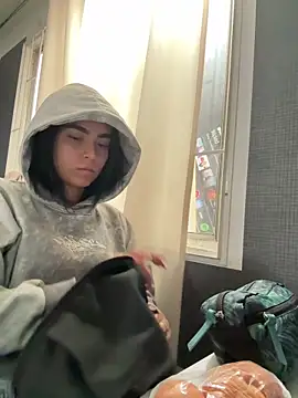 Snapshot of Sara_Fernandez_ chatting on 19, 2, 2026 Sara Fernandez online show from 19, 2, 2026