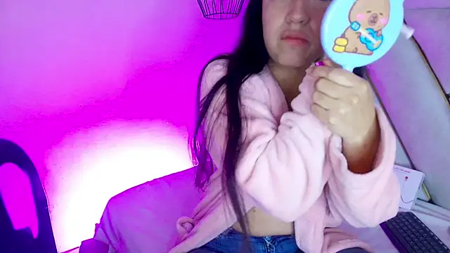 Snapshot of Dahiana_Dmour_ chatting on 17, 2, 2026 Dahiana Dmour online show from 17, 2, 2026