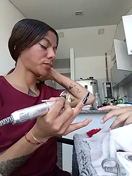 Ariaoficial online show from 6, 3, 2026