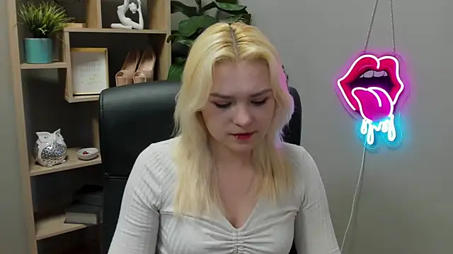 SweetLilyxo online show from 31, 3, 2026