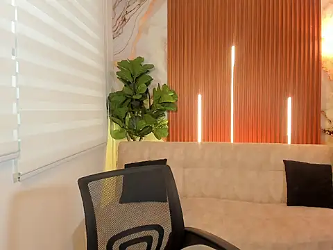 Patrick Howland  online show from 5, 4, 2026