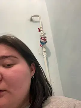 Snapshot of AngelKiras chatting on 5, 2, 2026 AngelKiras online show from 5, 2, 2026