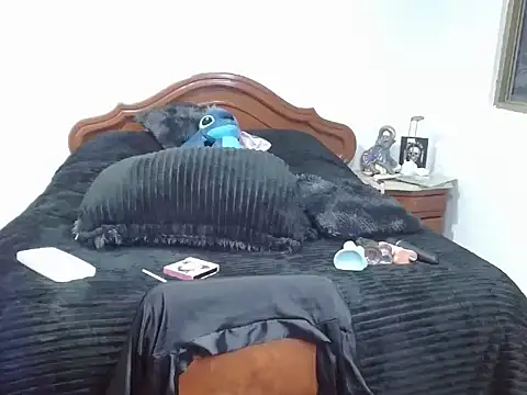 Snapshot of Alylatina chatting on 7, 2, 2026 Alylatina online show from 7, 2, 2026