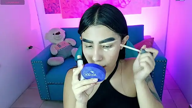 Abby Rouse m online show from 18, 4, 2026