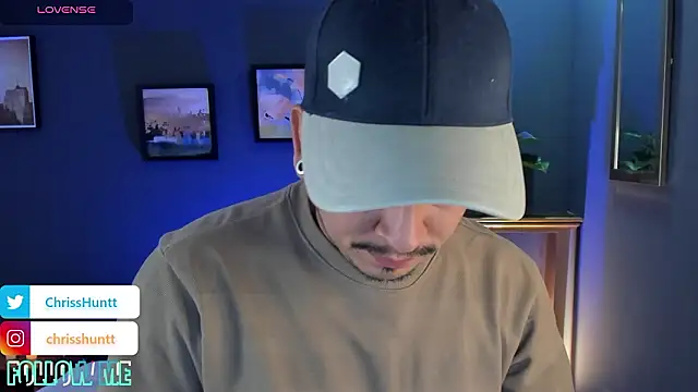 Snapshot of Chriss_Hunt chatting on 4, 3, 2026 Chriss Hunt online show from 4, 3, 2026