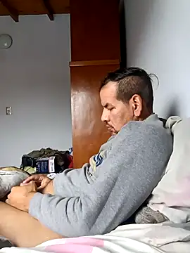 Snapshot of gordorichard chatting on 8, 4, 2026 gordorichard online show from 8, 4, 2026