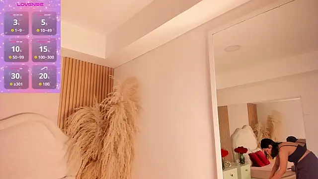 rebeca taylor online show from 14, 3, 2026