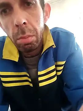 Snapshot of Lamich chatting on 8, 4, 2026 Lamich online show from 8, 4, 2026