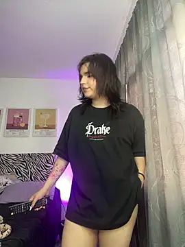 Daniellesins1 online show from 29, 3, 2026