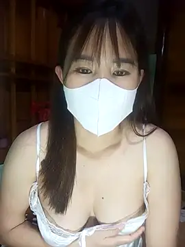 Yui-Ch1682 online show from 12, 3, 2026