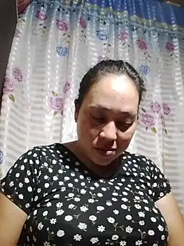 Snapshot of May_Bombs chatting on 8, 3, 2026 May Bombs online show from 8, 3, 2026