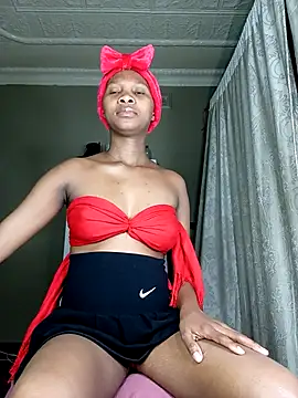 PussyFarrie online show from 16, 4, 2026