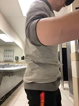 Snapshot of Horus1922 chatting on 23, 2, 2026 Horus1922 online show from 23, 2, 2026