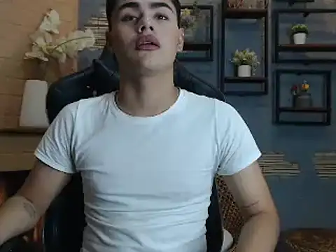 FemNoa online show from 17, 2, 2026