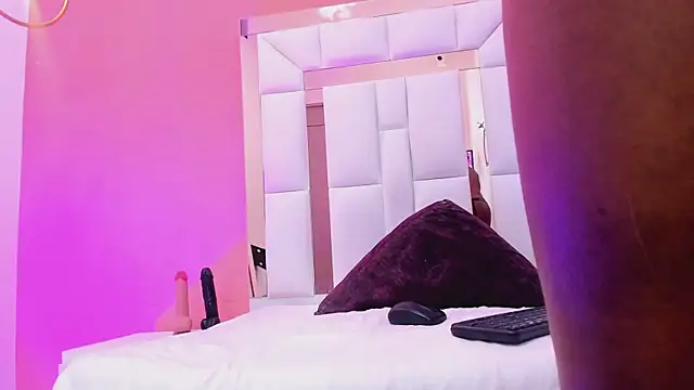 Snapshot of Zoe_ebony69 chatting on 11, 2, 2026 Zoe ebony69 online show from 11, 2, 2026