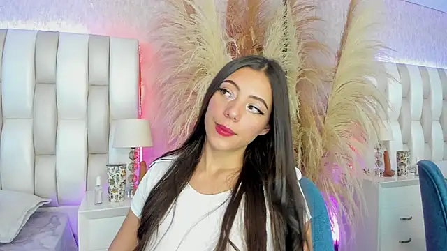 Snapshot of Sophi_rae chatting on 22, 4, 2026 Sophi rae online show from 22, 4, 2026