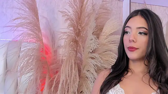 Snapshot of Sophi_rae chatting on 2, 7, 2026 Sophi rae online show from 2, 7, 2026