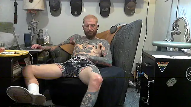 F D R  online show from 22, 3, 2026