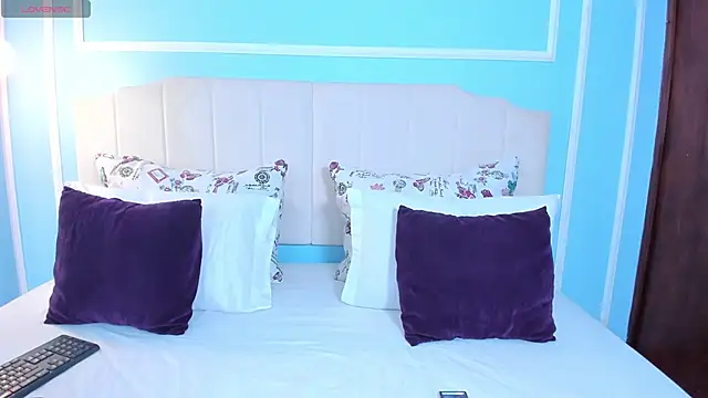 Snapshot of ashley_foox chatting on 28, 2, 2026 ashley foox online show from 28, 2, 2026