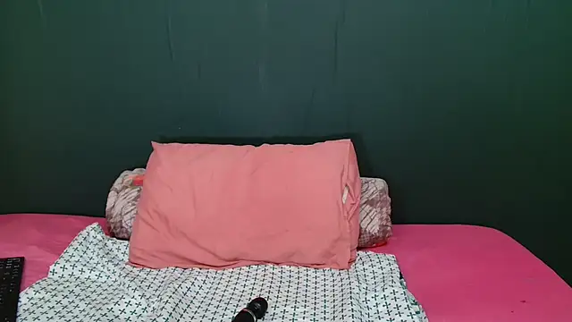 Snapshot of Freaky_CardiXX chatting on 19, 2, 2026 Freaky CardiXX online show from 19, 2, 2026