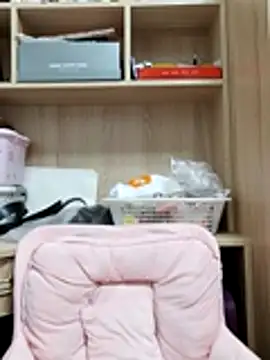 Jennie dogy online show from 2, 7, 2026