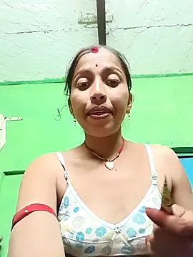 Snapshot of Cut_it73 chatting on 18, 2, 2026 Cut it73 online show from 18, 2, 2026