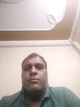 Snapshot of indiandesivillegeboy chatting on 29, 6, 2026 indiandesivillegeboy online show from 29, 6, 2026