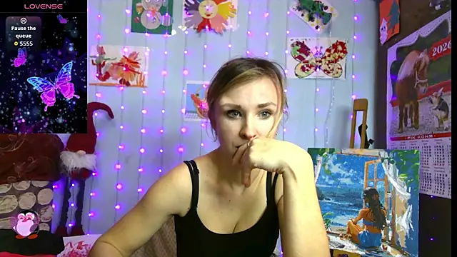 Snapshot of HarleyWidLife chatting on 10, 2, 2026 HarleyWidLife online show from 10, 2, 2026