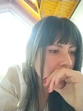 Lyonette reading1 online show from 15, 3, 2026