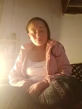 Jolie sexy online show from 12, 3, 2026