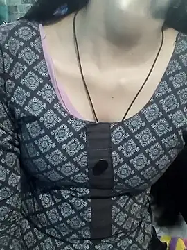 Sexy-Raziya69 online show from 7, 2, 2026