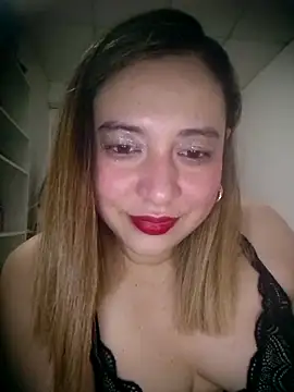 Snapshot of Nyssa_Coil chatting on 4, 3, 2026 Nyssa Coil online show from 4, 3, 2026