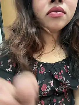 Snapshot of riya_sharma11 chatting on 13, 2, 2026 riya sharma11 online show from 13, 2, 2026