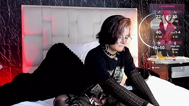 Snapshot of YuuMiko chatting on 2, 6, 2026 YuuMiko online show from 2, 6, 2026