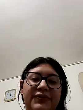 Dahlia-Rose online show from 2, 3, 2026