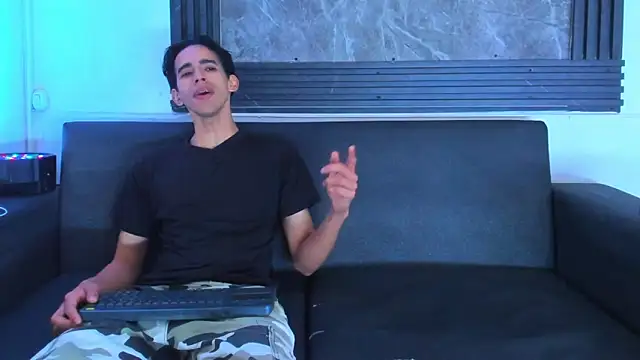 Snapshot of Wonka_1 chatting on 15, 2, 2026 Wonka 1 online show from 15, 2, 2026