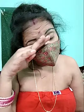Snapshot of Tamilkannadacouple chatting on 18, 4, 2026 Tamilkannadacouple online show from 18, 4, 2026