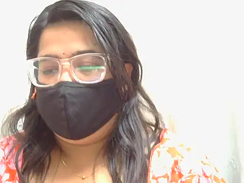 GangbangCouple online show from 8, 4, 2026