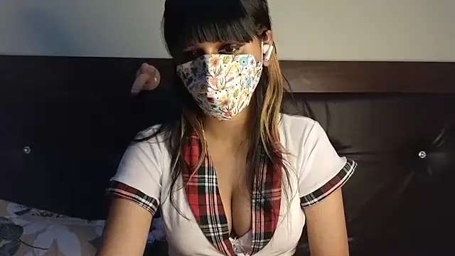 KavyaCurves online show from 17, 4, 2026