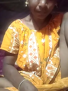 Snapshot of Sweet-runi chatting on 19, 2, 2026 Sweet-runi online show from 19, 2, 2026