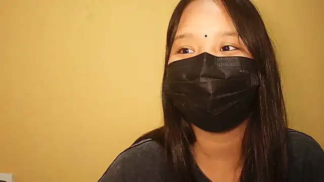 PRENCY CUTE online show from 8, 4, 2026