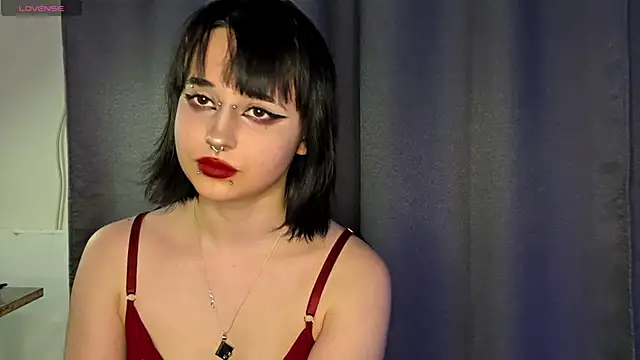 Snapshot of PureSofia chatting on 10, 4, 2026 PureSofia online show from 10, 4, 2026