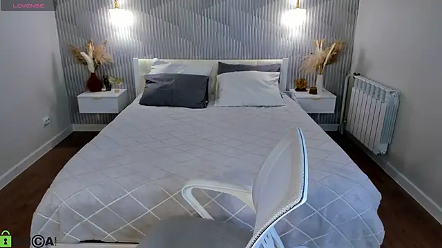 Snapshot of adele_crown chatting on 20, 2, 2026 adele crown online show from 20, 2, 2026