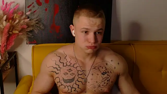 SterlingNoir online show from 29, 3, 2026