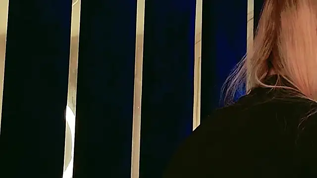 Beckie White online show from 17, 7, 2026
