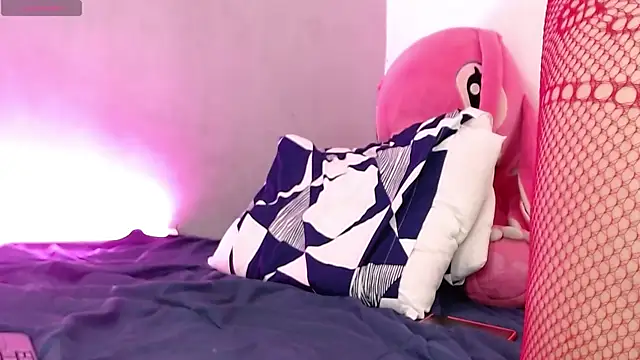 Snapshot of sweet_angel_med chatting on 17, 2, 2026 sweet angel med online show from 17, 2, 2026