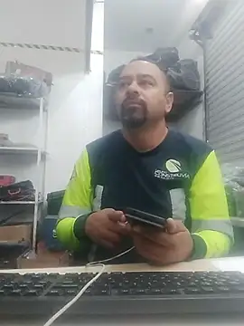 Snapshot of OMARMEX1 chatting on 6, 5, 2026 OMARMEX1 online show from 6, 5, 2026