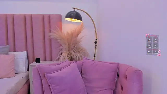 im lily  online show from 28, 3, 2026